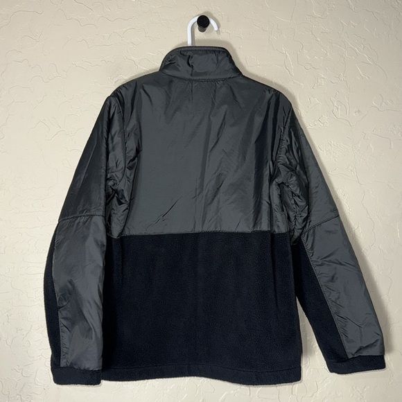 Columbia black full zip fleece jacket boys size 8. - Picture 4 of 4